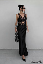 Cutout V Neck Lace Ruffled Mermaid Slim Maxi Dress