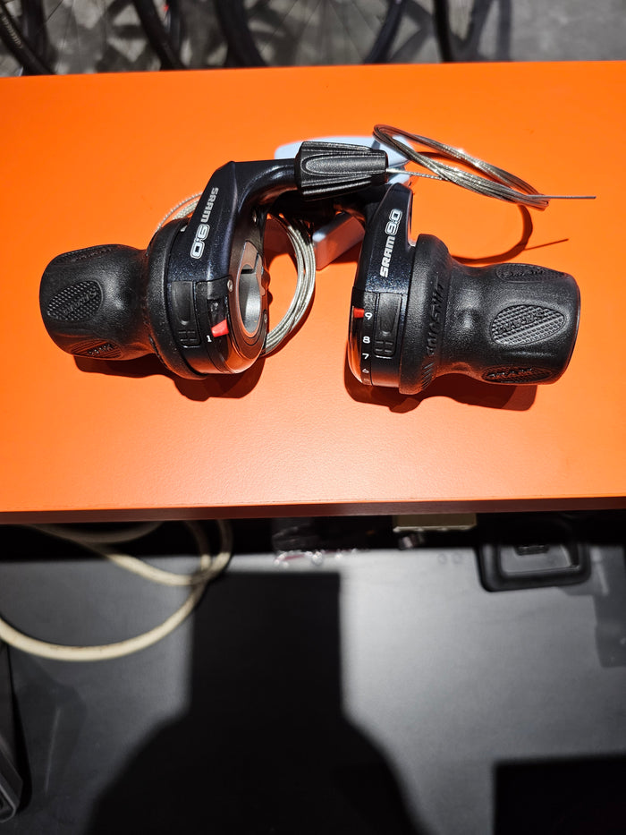 SRAM 9.0 Gripshift New